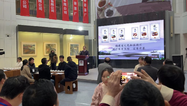 皇冠国际