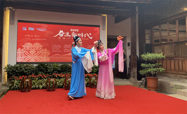 皇冠国际