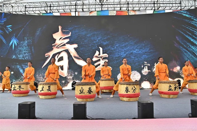 皇冠国际