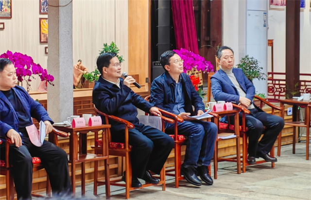 皇冠国际