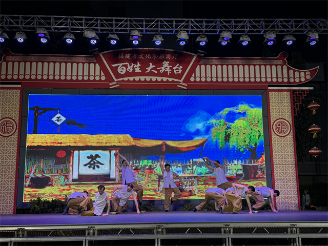 皇冠国际