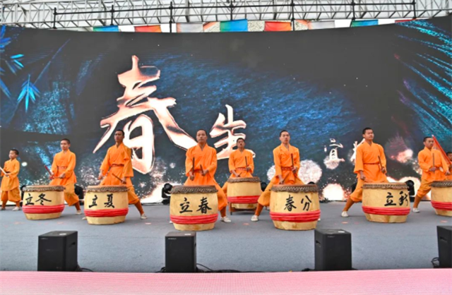 皇冠国际